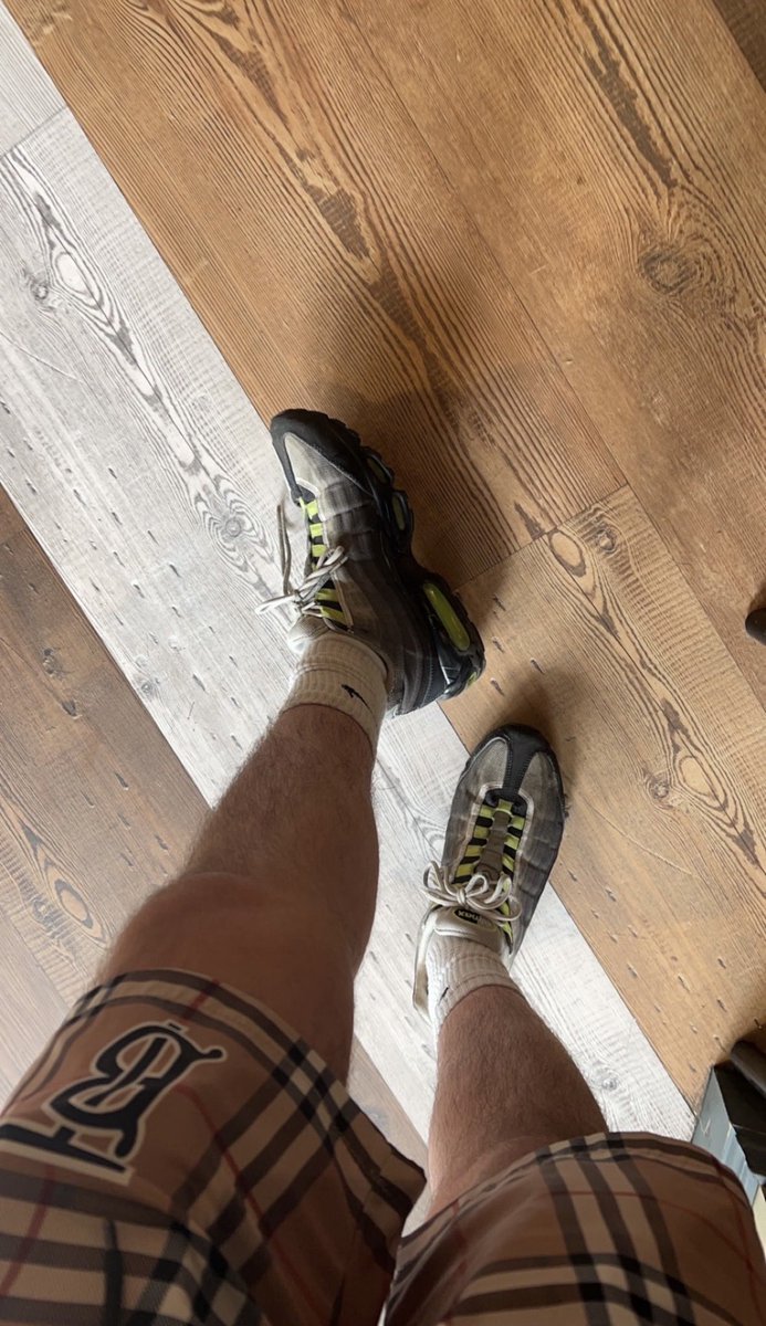 urnewmrmalt's tweet photo. Get those 95s nice and clean https://t.co/3XPCw0Baa3
