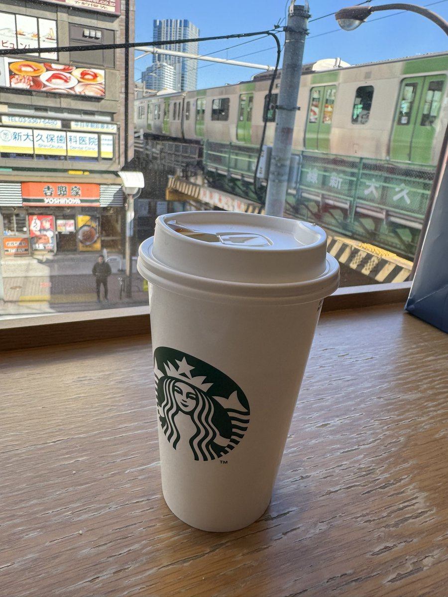 LucyMaster3's tweet photo. ไปโตเกียว นอนแต่บ้านป้าวรรณเกือบทุกรอบ อยู่ Shin-Okubo ชินจูกุแต่สงบ ทำเลดี ของกินเยอะ ติดรถไฟ Yamanote ราคาก็โคตรมิตรภาพ

ถ้าไปคนเดียวจะนอนรร.แถวอิเคะ ของกิน ช็อปครบเครื่อง ดีคนละแบบ

แต่ทุกที่ต้องเกาะ Yamanote Line 😂 https://t.co/CXkhDDWRlP
