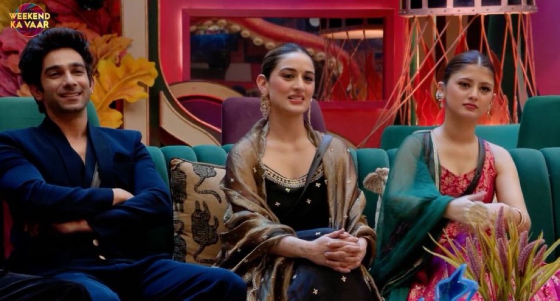 omgwashhh's tweet photo. these 3 better stay strong omg go against mahi
#uditisingh | #arishfakhan | #amangandhi | #biggboss20 https://t.co/5AEYNnzUBM