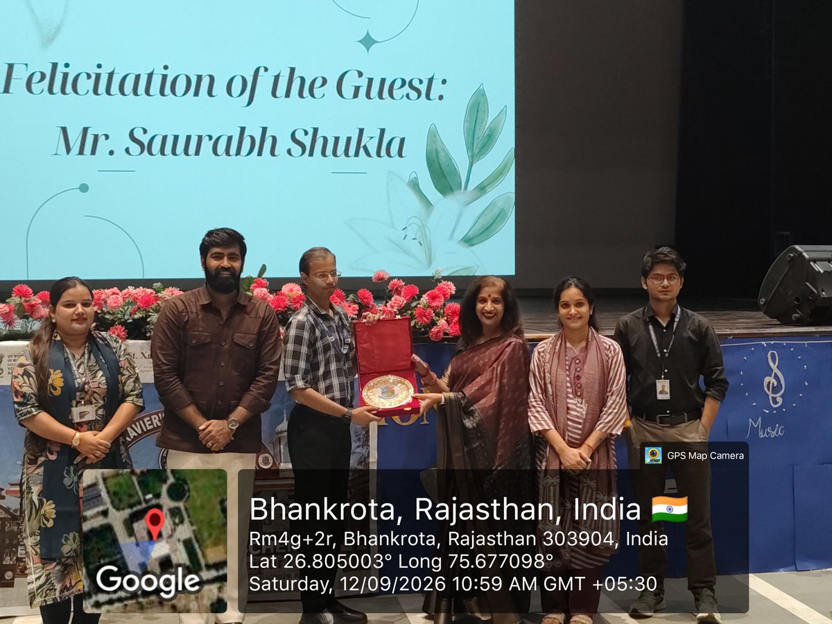 NSS_SXCJ's tweet photo. The NSS Units of St. Xavier’s College Jaipur organized an NSS Orientation featuring Mr. Saurabh Shukla (DEO &amp; Nodal Officer, MY Bharat). Volunteers gained insights into NSS values and successfully registered on the MY Bharat portal. Ready to serve! 🌟 #nashamuktyuwa https://t.co/r8nblZFSyd