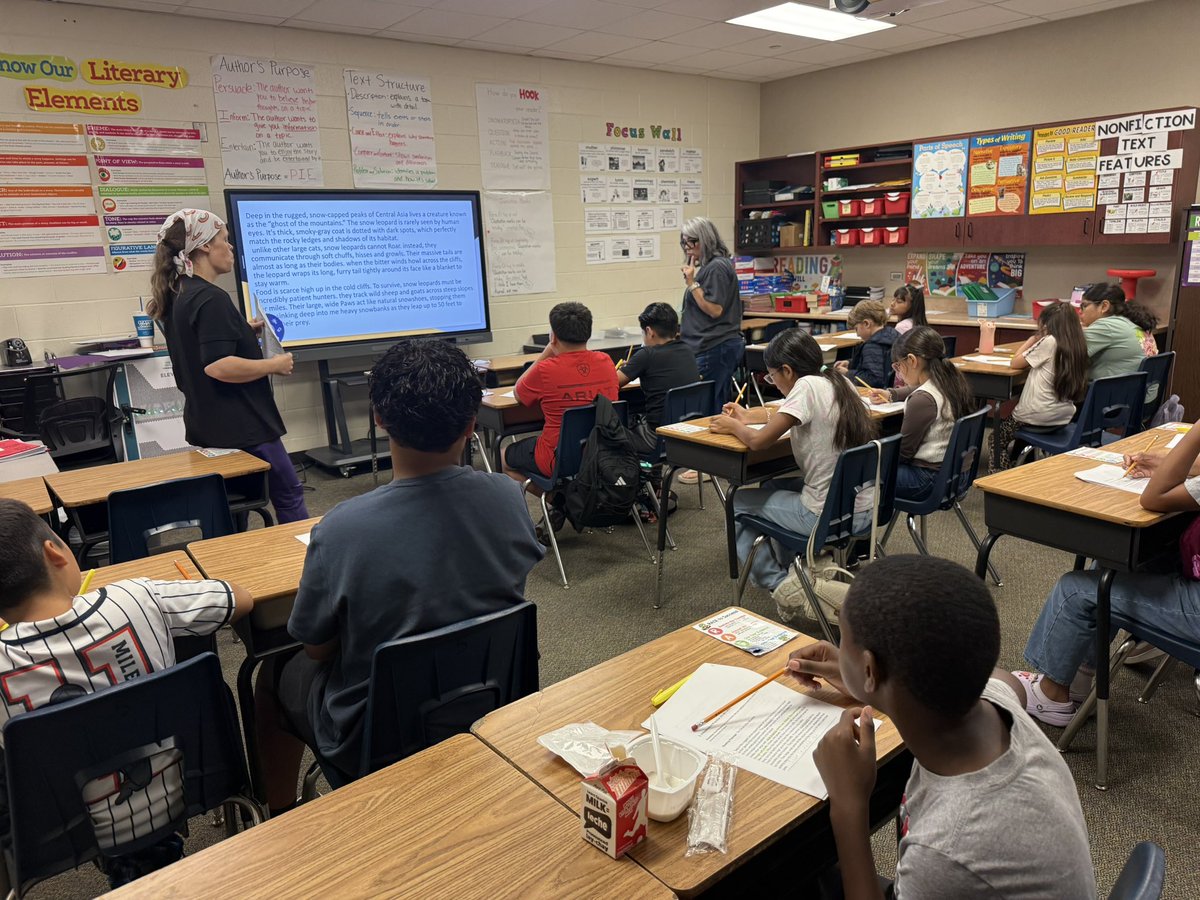KWilliamsDLD's tweet photo. Saturday School is in session across Spring ISD! Our students are showing up, teachers are leaning in, and campuses are creating additional opportunities for learning and growth. #TogetherinOpportunity #MovingforwardwithPurpose https://t.co/7fZ2wu0p8H