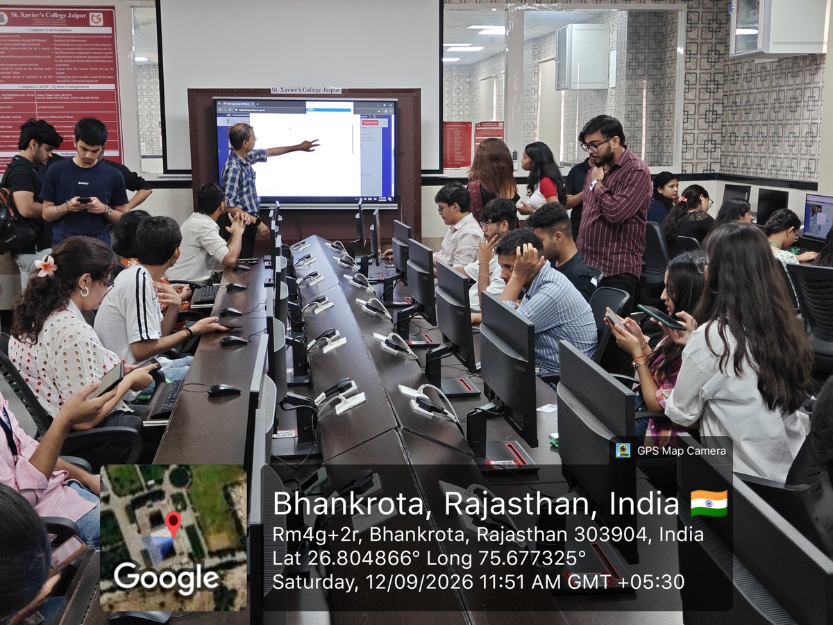 NSS_SXCJ's tweet photo. The NSS Units of St. Xavier’s College Jaipur organized an NSS Orientation featuring Mr. Saurabh Shukla (DEO &amp; Nodal Officer, MY Bharat). Volunteers gained insights into NSS values and successfully registered on the MY Bharat portal. Ready to serve! 🌟 #nashamuktyuwa https://t.co/r8nblZFSyd