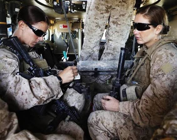 zeeshanzac09's tweet photo. Female Explosive Ordnance Disposal (EOD) . https://t.co/2tPcHAhsp0