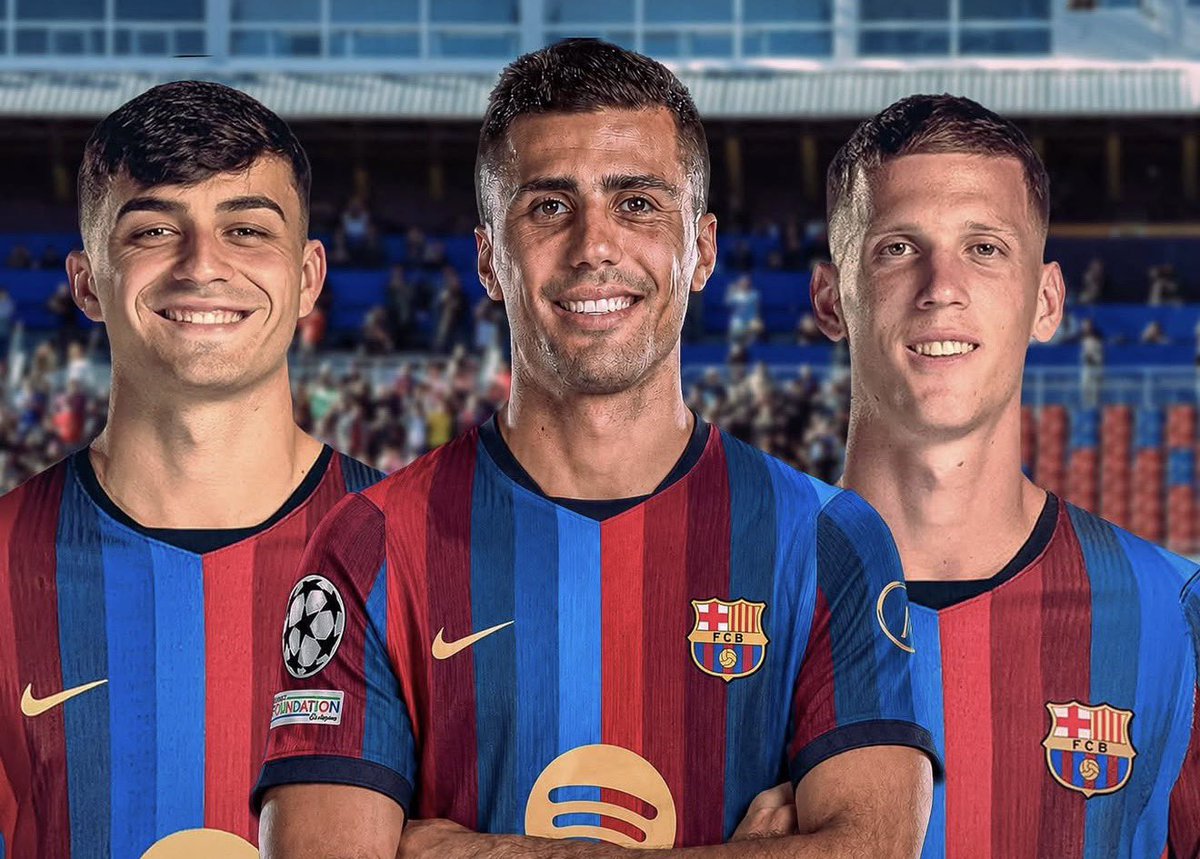 Somhiseremfcb's tweet photo. El centro del campo de la Selección Española hoy https://t.co/VsUJOjIUW1