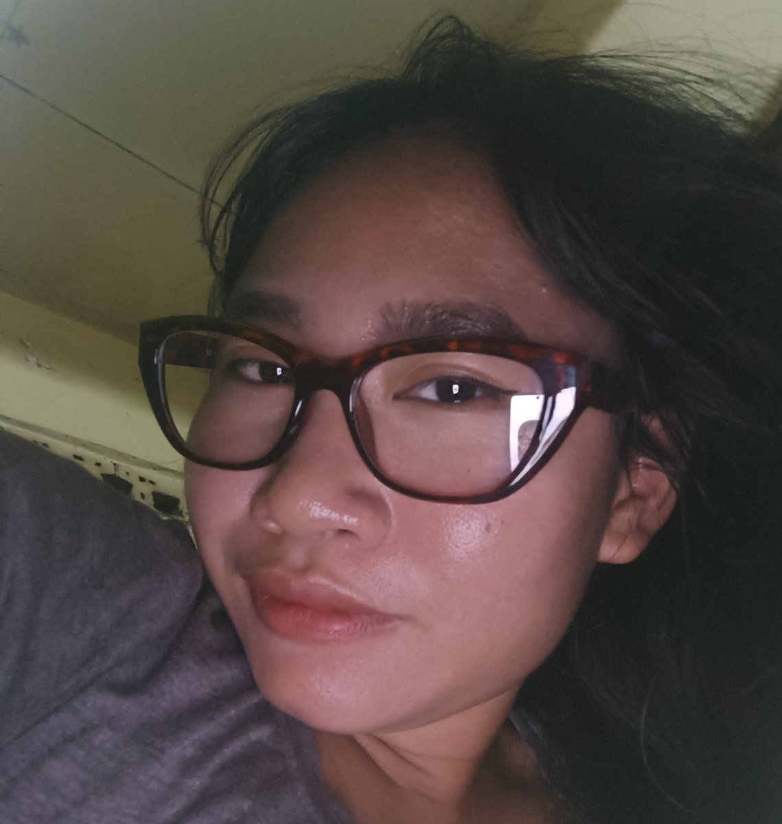 skrrtbae's tweet photo. aku &amp; mata baruku siap melawan duniaa https://t.co/g8ZgNPtAx3