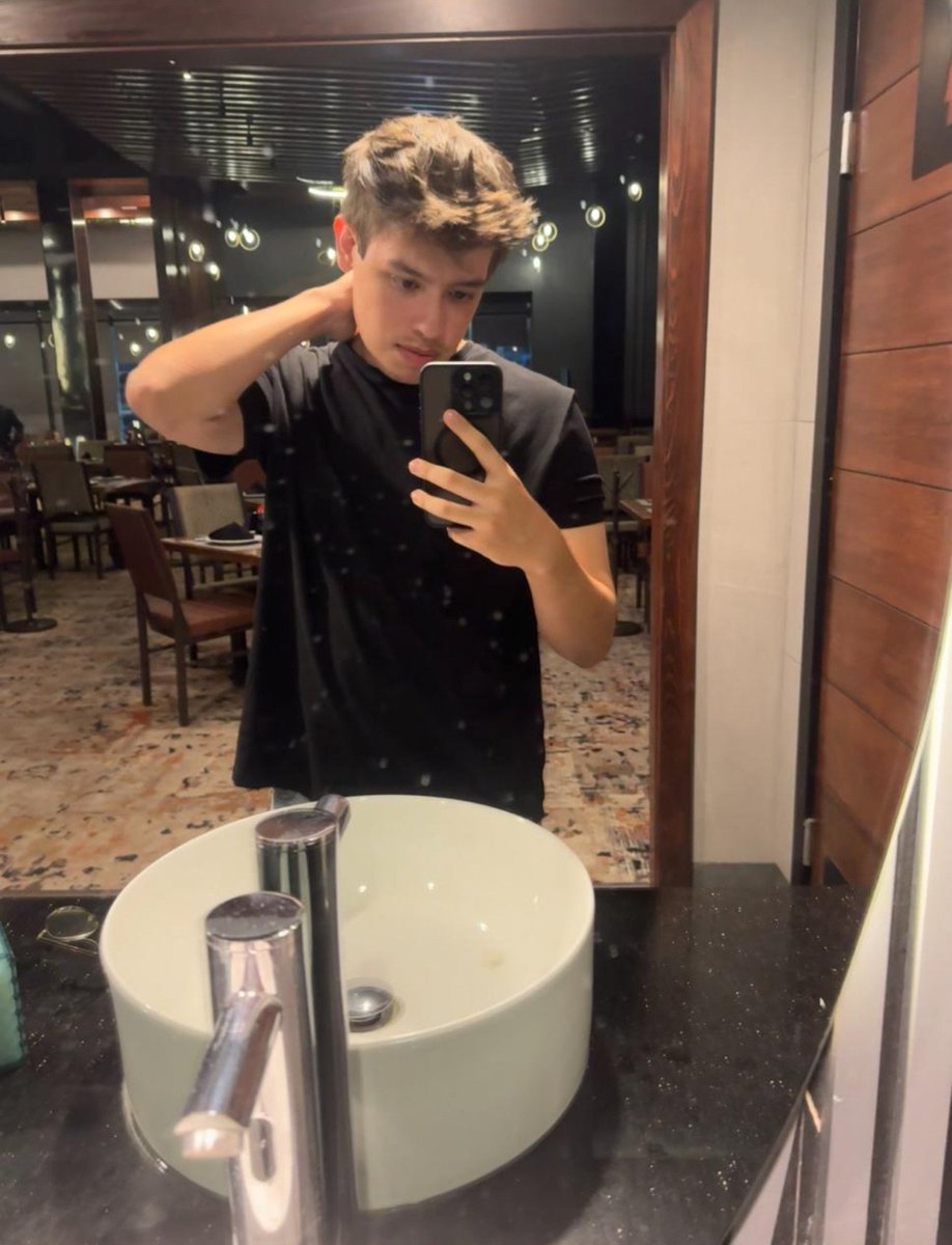 fagtung's tweet photo. @sebastiankmss Wanna know what I won't stop posting?
Sebastian? Austin Texas, works with his dad on a company, both parents Mexican and that your a pedophile. Keep ignoring me and not buying me my Robux and I will tell the police u know? https://t.co/q5CgVBYv9t