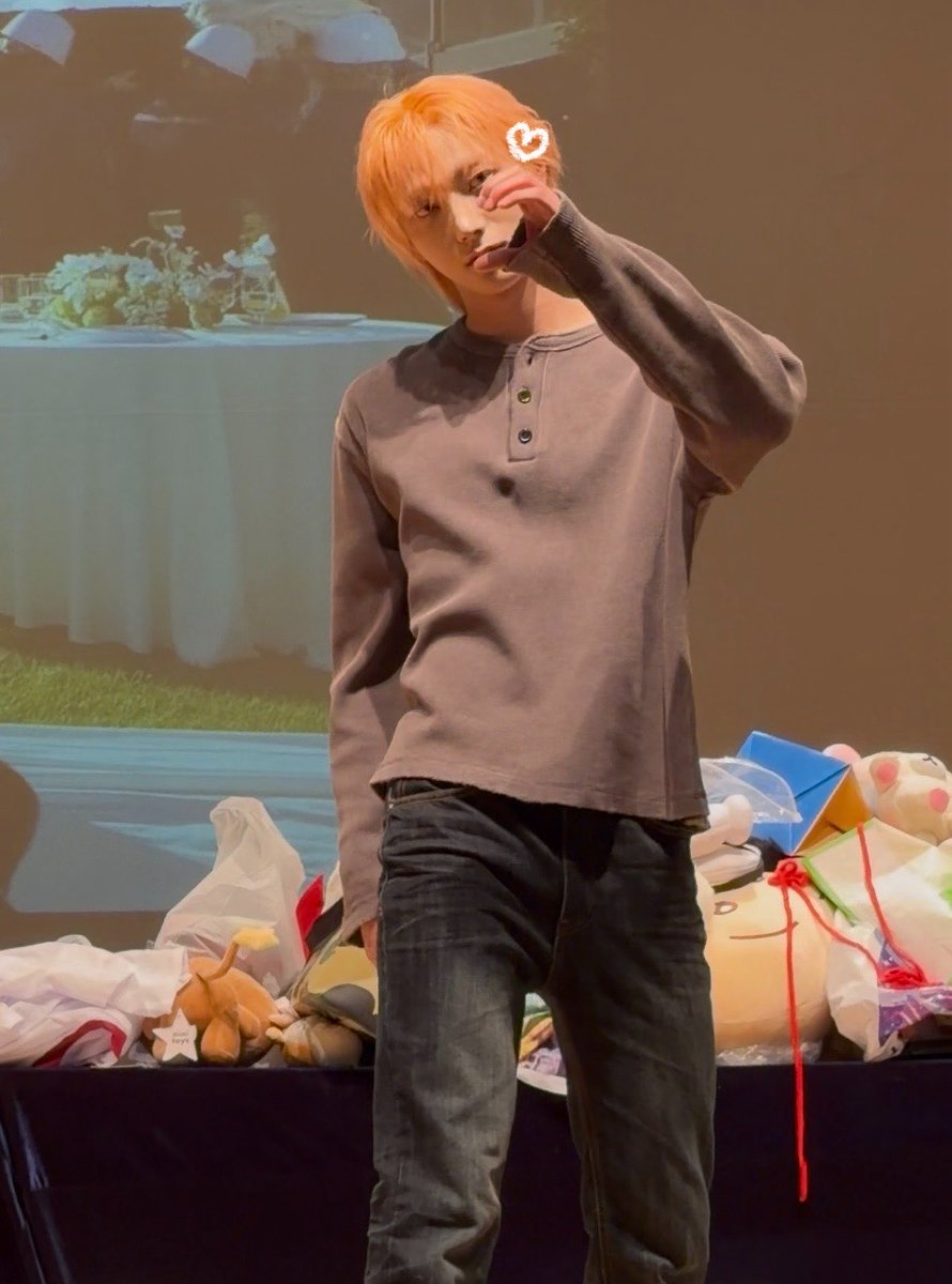 middleofthedawn's tweet photo. ㅁㅁㄴㅋㄹㅅ🫰🫰.. https://t.co/pXbCh9VQQv