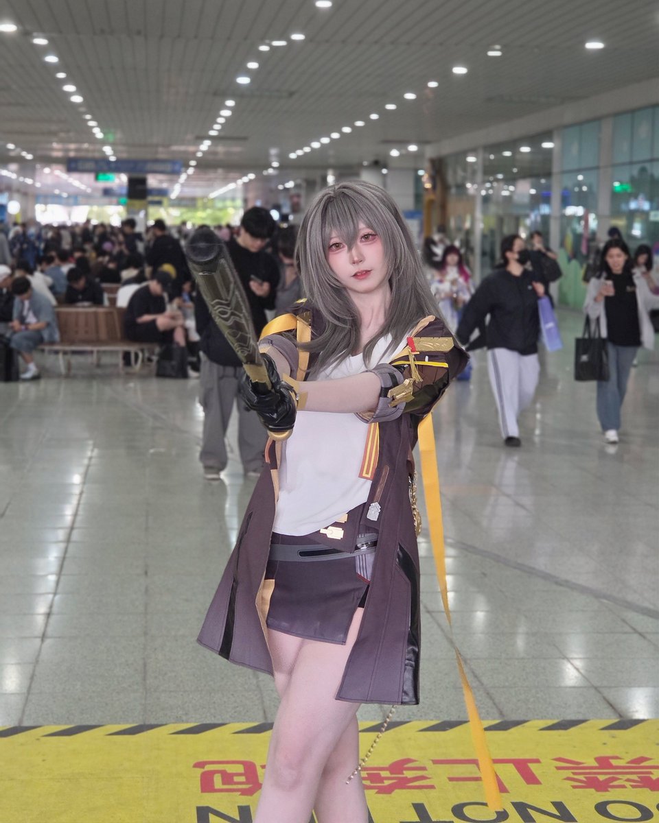 kona3456's tweet photo. #HonkaiStarRail #호요랜드 #コスプレ 
코스어:@haecho_cs 

개척자(스텔레) https://t.co/xJMU366Ryi