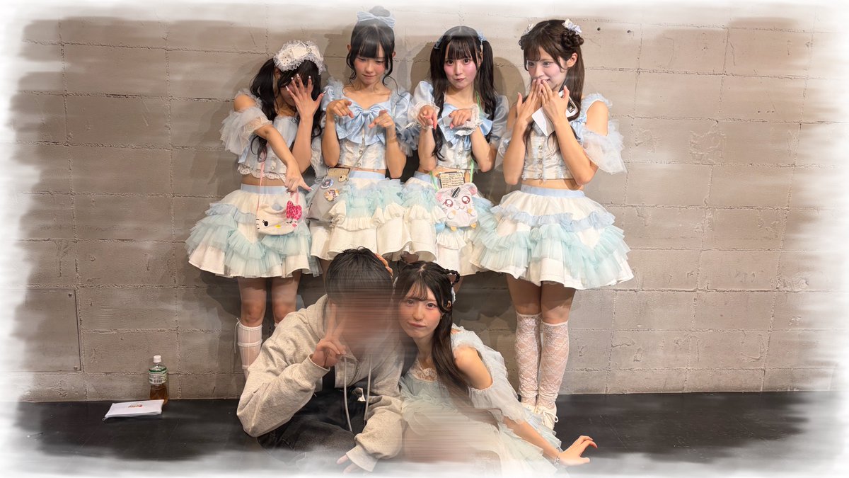 __03yuki23's tweet photo. チームBの皆さんありがとうございました🙏
いつも集合写メ取るとあんりさんは顔隠すし千葉ゆいさんはいつも若干みるところ違うんですけどテンプレですか？

乃咲は頭なでなでしてくれてありがとう左手ｶﾜｲｲ(｡-_-｡)猫も可愛い顔も可愛い全部かわいい https://t.co/IkXFOwI1N9