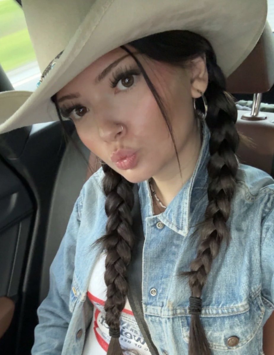 putesQC's tweet photo. Elyane, 18

#Quebec #pute #Qc #Salope #teen #bop #chav #candid #exposed #irl #pawg #nsfw #nsfwtwt #bwc #ass #doggy #asian #latina #teenageee https://t.co/RCKsWqhJ5t