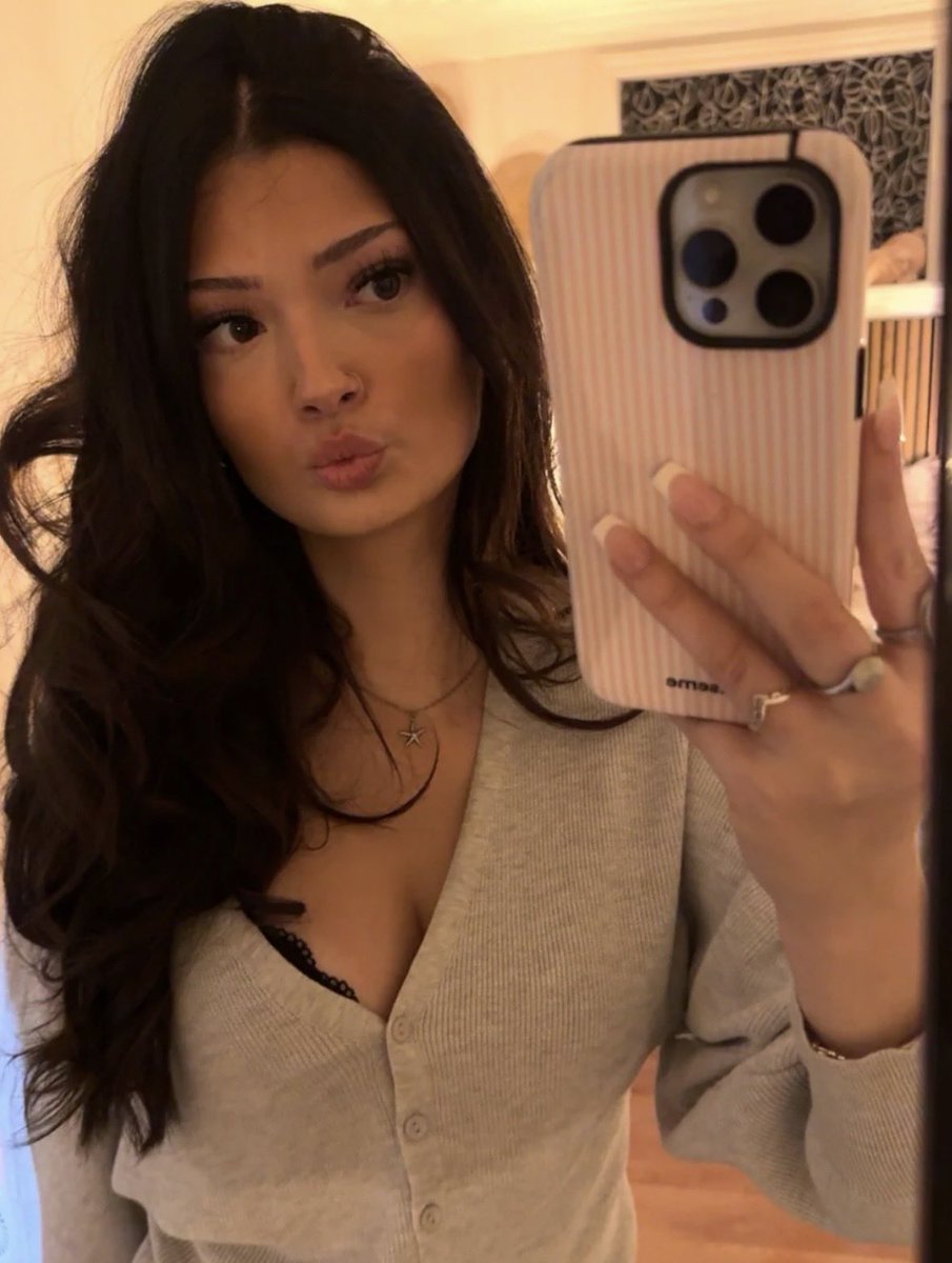 putesQC's tweet photo. Elyane, 18

#Quebec #pute #Qc #Salope #teen #bop #chav #candid #exposed #irl #pawg #nsfw #nsfwtwt #bwc #ass #doggy #asian #latina #teenageee https://t.co/RCKsWqhJ5t