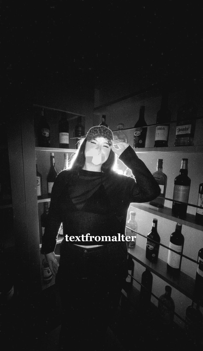 textfromalter's tweet photo. altr - looking for someone i can genuinely have fun with, random late night talks, food, spontaneous plans, whatever lol. 

preferably taller than me (167cm), funny, confident, and a little aggressive when it comes to me 👀 dad-joke energy gets bonus points, dad bods get a free pass. 

i’m pretty easygoing, social, thick, and kinda selective. clean acc only, i’ll dm if i’m interested. f2x jkt 🦥