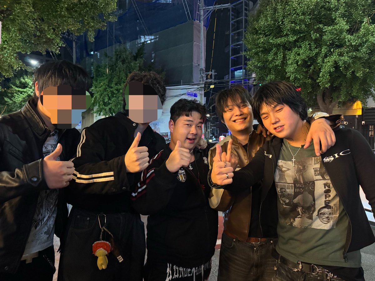 oreno_maid's tweet photo. 브이콘 고샤 나 강뜨거 강혁 https://t.co/eQALHcxiF7