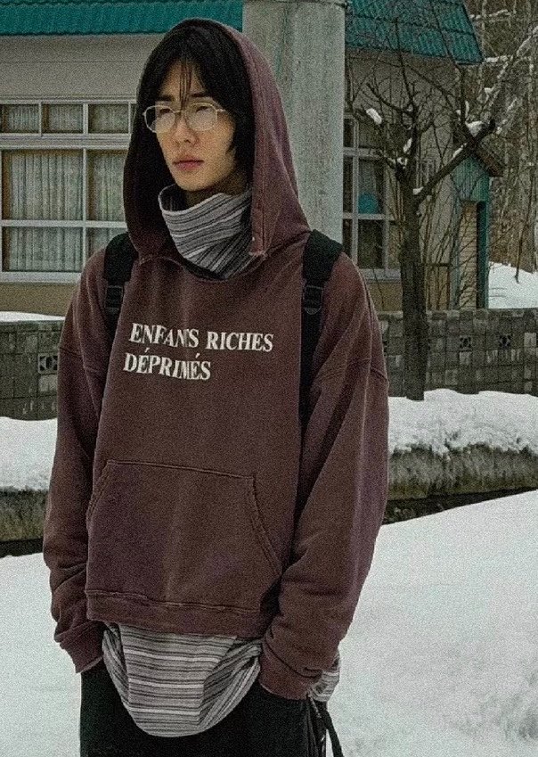 jinnieXbbokie's tweet photo. this could only mean one thing in korea https://t.co/STJkGljiiS