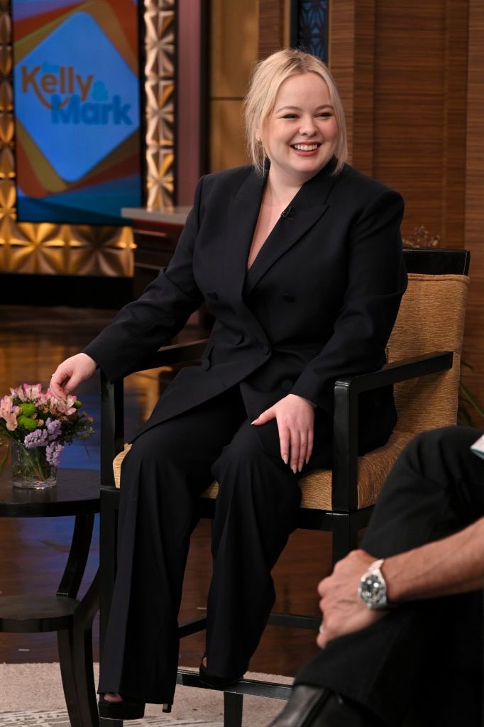 Prianthony's tweet photo. Nicola Coughlan in a suit again, there are children crying 🖤 https://t.co/NftoIEmido