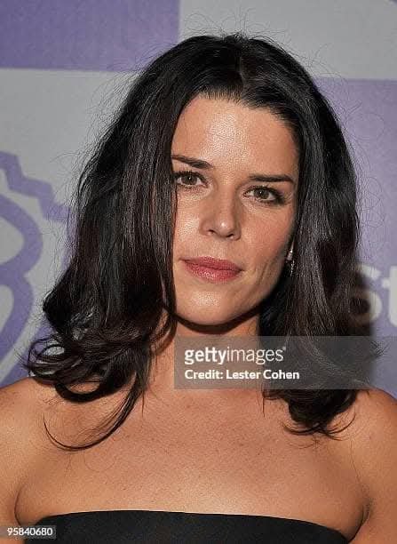 barbaravitali2's tweet photo. Happy Birthday to #NeveCampbell October 3,1973 #PartyOfFive #Scream #HouseOfCards https://t.co/oJlScVxZtO