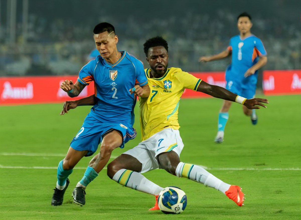 IFTWC's tweet photo. Successful dribbles:
India 🇮🇳 13
Brazil 🇧🇷 3 https://t.co/TiL1ecM6iR