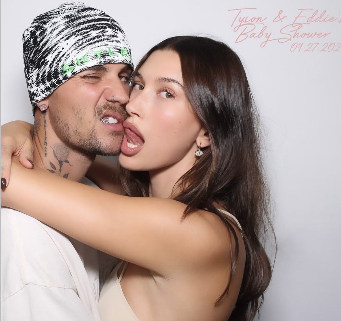 machinegunghope's tweet photo. I love it when hot people marry each other https://t.co/23cqC65MVB