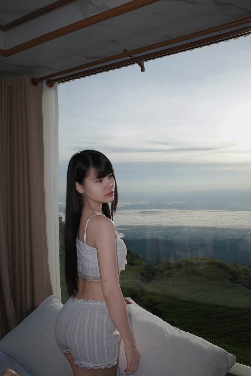 Yakdudnom44's tweet photo. เมียน้องที่ทำงาน สวยอีกแล้ว
ทำไมน่าเลียแบบนี้นะ ...😛 https://t.co/QOiIPYJYgB