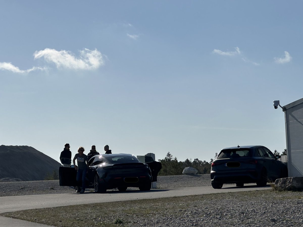 GotlandRing_RTC's tweet photo. What a lovely day @gotlandring_race_circuit Welcome on Sunday or the upcoming weekends #gotlandring #trackday #racetrack #gotland #racecircuitgotland 🏎🏍🏁🔆 https://t.co/4VeF0AncHX