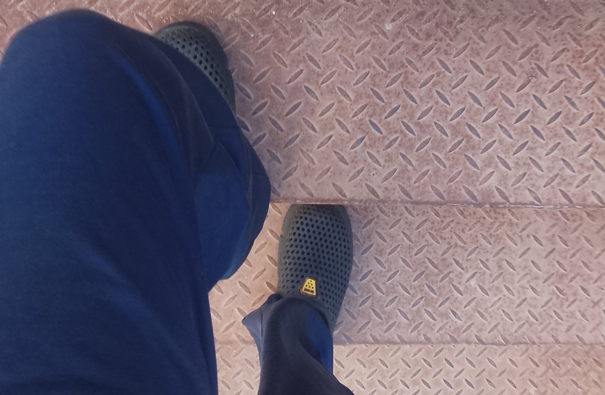 Henrify_dev's tweet photo. A Journey of a thousand miles begins with a Bold step!!🪜 

It's truly Amazing how I was able to reach 100+ impactful builders in only 4 days! 😁

Thanks to y'all for making what I once thought as 'impossible', to become POSSIBLE!! 🥹

And cheers to Greater Heights 🥂 https://t.co/tzOKTrqZgr