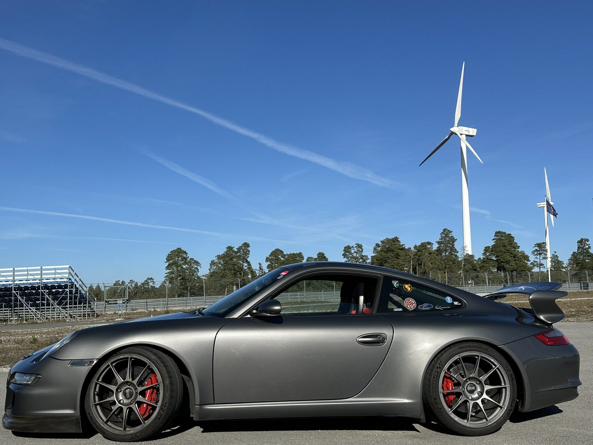 GotlandRing_RTC's tweet photo. What a lovely day @gotlandring_race_circuit Welcome on Sunday or the upcoming weekends #gotlandring #trackday #racetrack #gotland #racecircuitgotland 🏎🏍🏁🔆 https://t.co/dXnNF3LcaL