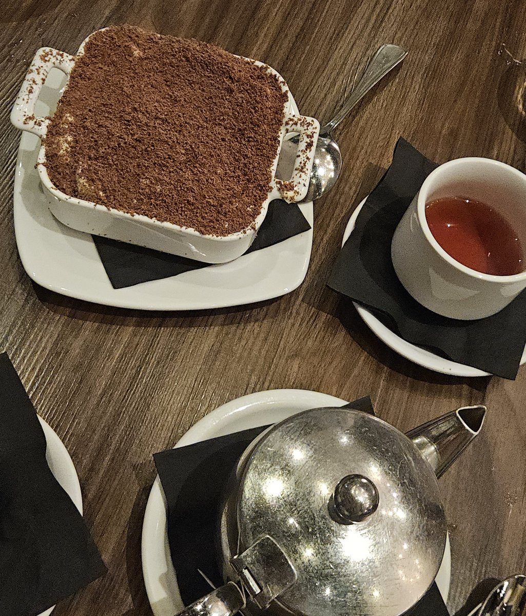 aaaisaii's tweet photo. ~ 3 calories I think https://t.co/uwiT1p7QHV