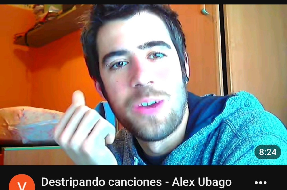 8choencuba's tweet photo. Auron criticaba de todo, incluso a Alex Ubago https://t.co/vKSlHRCCoi