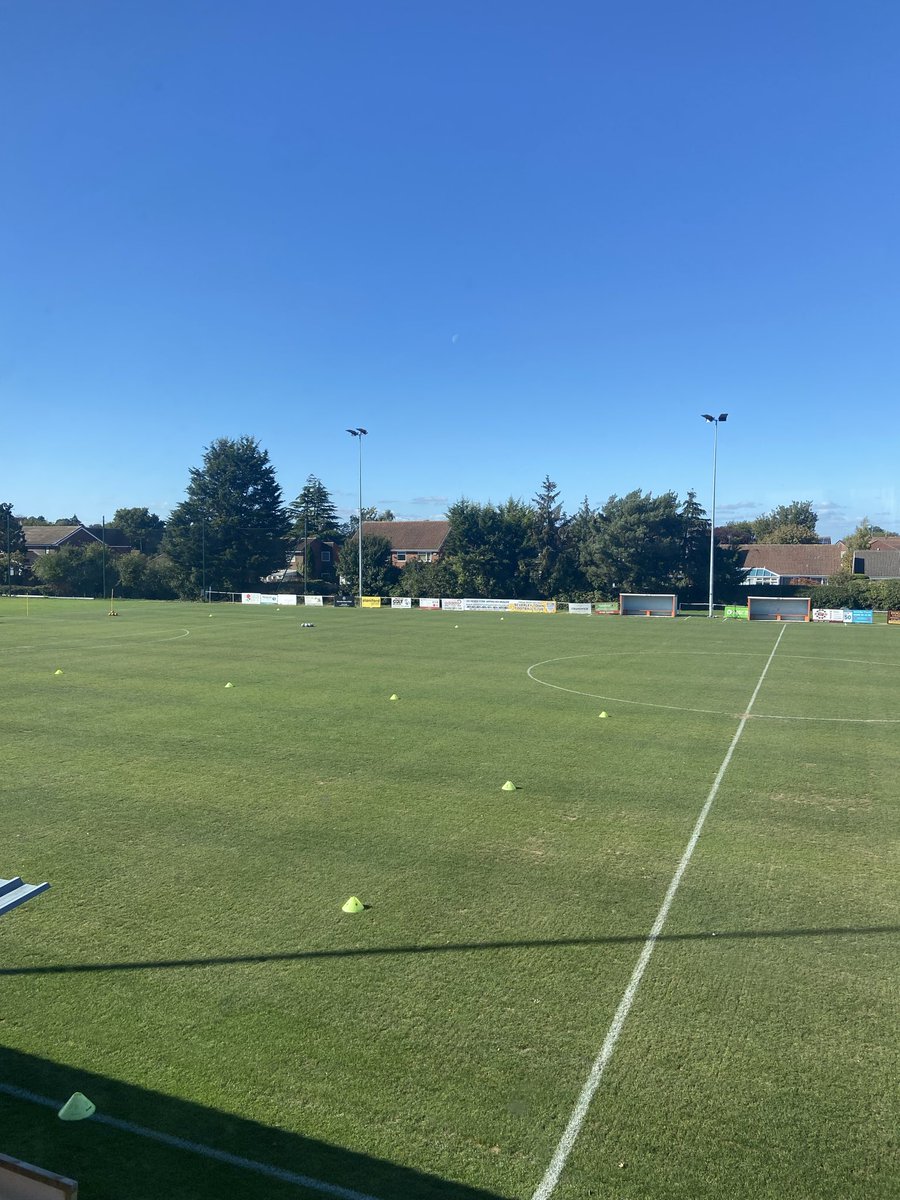 Cattle87Jnr's tweet photo. Fab afternoon announcing at @bevtownfc 505 in attendance this afternoon, not the result we wanted! We go again soon! #UTB https://t.co/Z5fAt0XnnQ