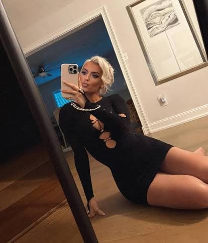 glitterfiary's tweet photo. Saturday night darlings 💋 https://t.co/YIDci7CQgi