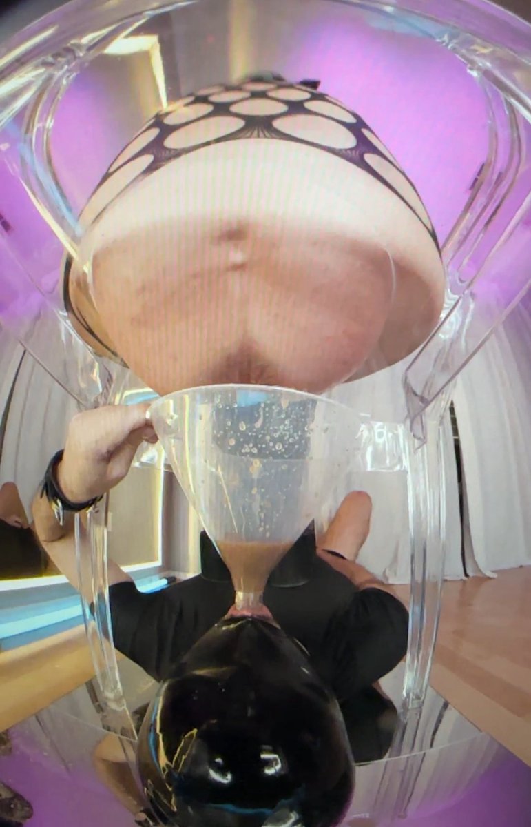 FilthyGirlsVR's tweet photo. 1st NEW 8K VR scene coming out soon on @RealScatVR   #puke #piss #scat #flthmn #Sk4ttK1tty https://t.co/rsYKxlQkZZ