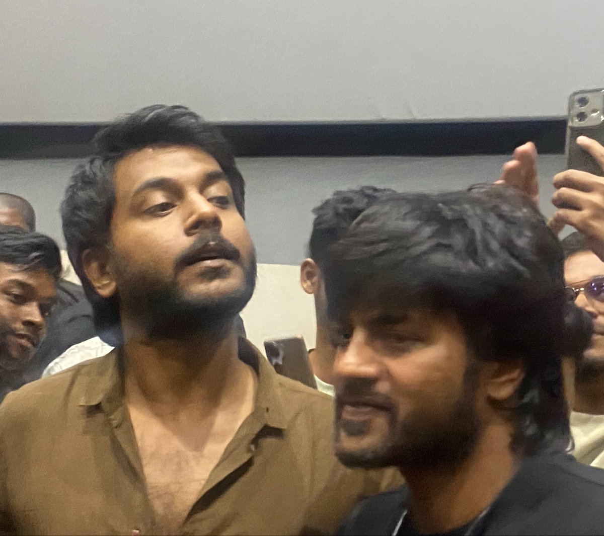 hanasrants's tweet photo. good night to rishanth and queer people only https://t.co/vUgC8jjdLG