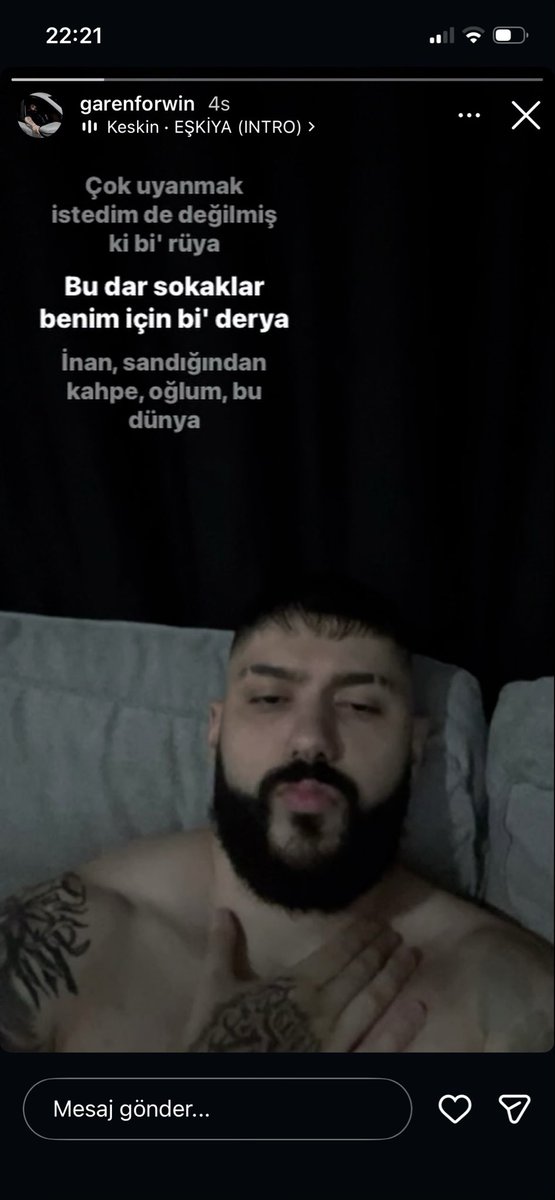 USTAKNG1's tweet photo. Altında ne var acaba https://t.co/KYhCc0m6co