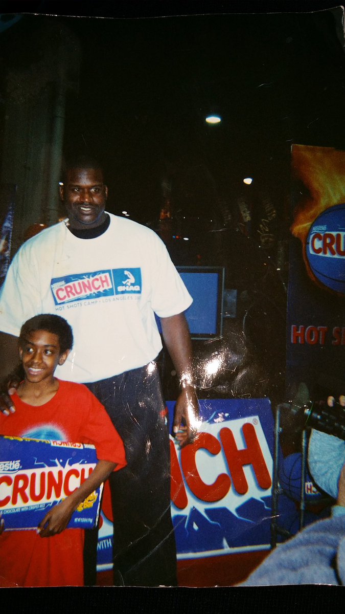 MEdwardsBball's tweet photo. Thank You @TheBHentel
#Blessings 🙏🏽
Lil Scrap and I started early and never looked back!
From putting him in, Basketball Skill Competitions, TV Commercials, doing Mo Cap for NBA 2K in 2008, Movies and Real Life Hoop we gonna be down!
#FamilyForLife
#RyanHarrow
#MonStarLab 😈 https://t.co/5SKrMGfj0e