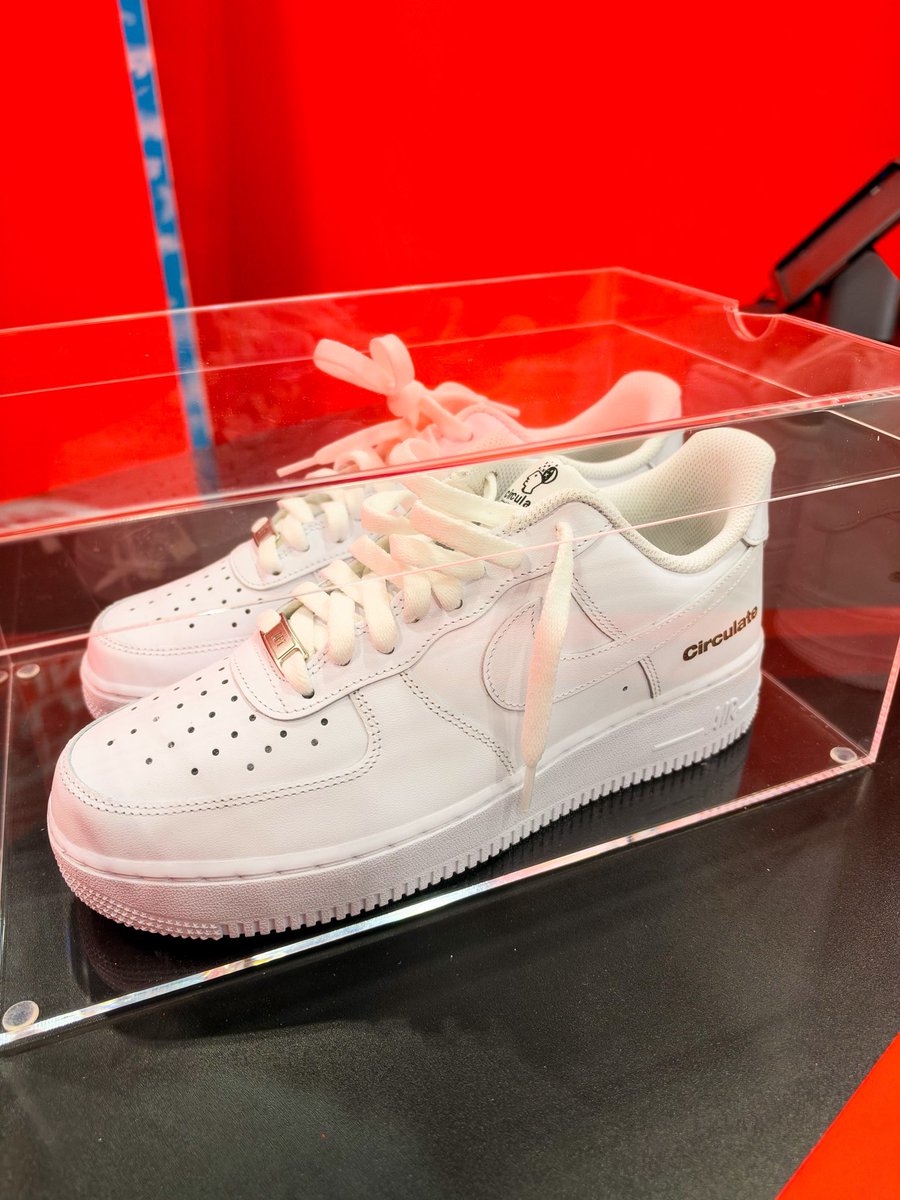 YoungCorey's tweet photo. Booth G27 in the south hall at @ComplexCon today &amp; tomorrow. https://t.co/Cy9pOKJx5X