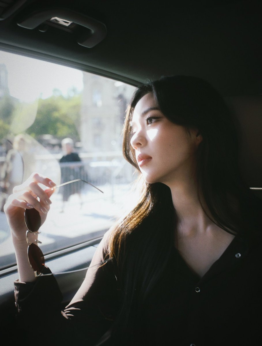 EarnmintStyle's tweet photo. (📊🔝)

🔗 https://t.co/glMWPod7wt

✅ Like
✅ Comment
✅ Share
✅ Repost
✅ Save

EARNEARN X CELINE PFW27
#CELINE #CelineEte2027
#earnearnfatima https://t.co/RkYQApYwuw