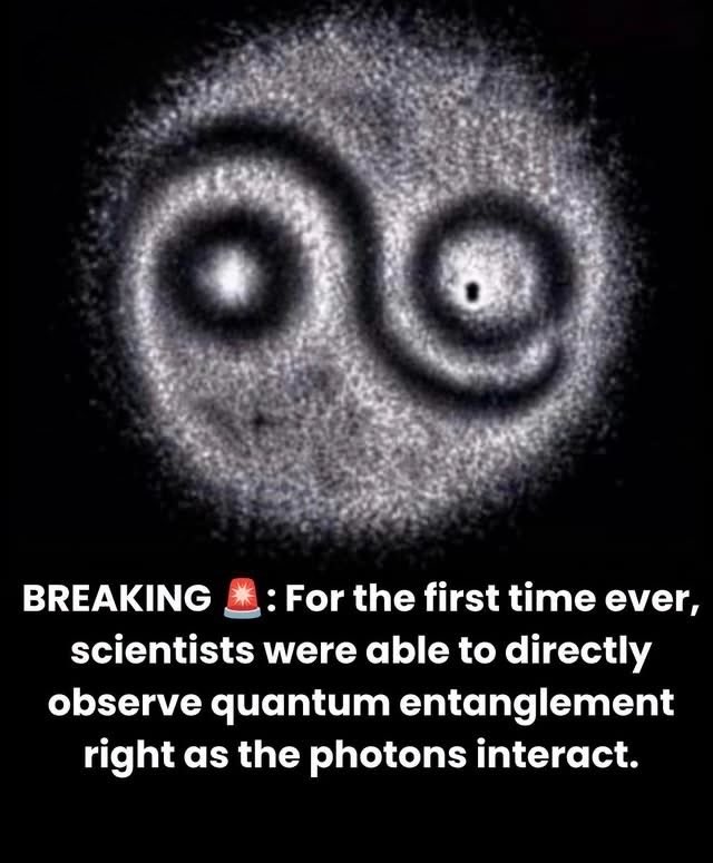 AstronomyVibes's tweet photo. 🚨 SCIENTISTS JUST CAPTURED AN IMAGE OF A QUANTUM MYSTERY

For decades, scientists have known that two particles can become entangled, meaning their quantum states can remain connected even when the particles are separated. But there has always been a fascinating question: can we actually see what this strange connection looks like?

Now, physicists have created images that reveal the interference pattern produced by entangled photons.

The image does not show two photons physically connected by some invisible thread. Instead, it shows the pattern of probabilities created by their quantum behavior. Bright and dark regions appear as different probability amplitudes combine, strengthen each other, or cancel each other out.

It is similar to what happens when waves overlap. In some places they add together and become stronger. In others, they cancel out. But here, the pattern comes from quantum probabilities rather than ordinary water or sound waves.

What makes the experiment so interesting is that scientists are getting a more direct view of the correlations within an entangled quantum state. Normally, researchers have to perform many measurements and use the results to reconstruct what is happening.

This kind of imaging could make complicated quantum states easier to study and control. In the future, techniques like this could be useful in areas such as quantum computing, quantum communication and highly precise measurements.

And there is something genuinely strange about the picture.

It isn’t a photograph of an invisible connection between two particles. It is a picture of what their quantum possibilities look like when they interfere.

At the smallest scales, nature does not behave like the familiar objects we see around us. Particles can exist in quantum states where probabilities interfere, outcomes become correlated, and patterns emerge that have no simple everyday equivalent.

For something we cannot see with our eyes, the fact that its behavior can now be turned into an image is remarkable.

Source: Scientific Reports / Physical Review Letters