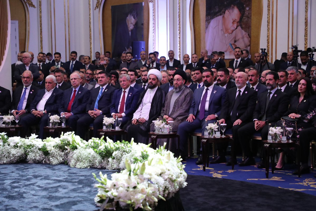 khazalimedia's tweet photo. سماحة الشيخ الأمين قيس الخزعليً يشارك في الحفل التأبيني الذي أقامته رئاسة الجمهورية بمناسبة الذكرى التاسعة لرحيل الرئيس العراقي الأسبق جلال طالباني "مام جلال" وشهد الحفل حضور عدد من الشخصيات السياسية والوطنية مستذكرين مسيرته الوطنية وما تركه من حضور في المشهد السياسي العراقي. https://t.co/u1eCY8Nh2e