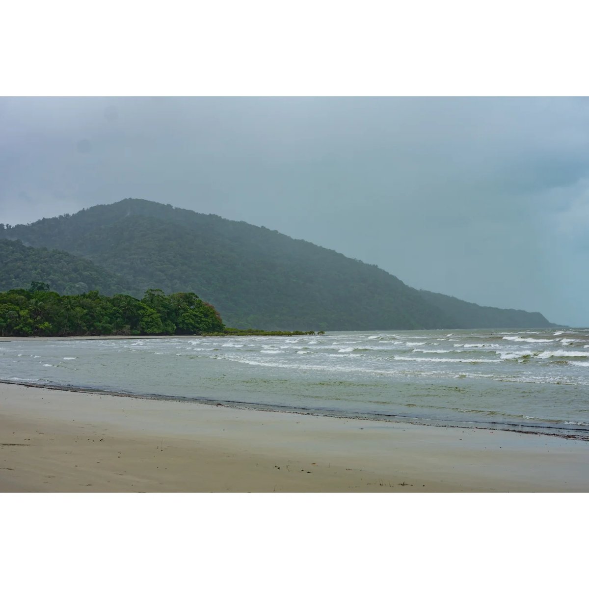 Menyali's tweet photo. Cairns, Australia. Abril de 2025. https://t.co/XNSri1yKq8