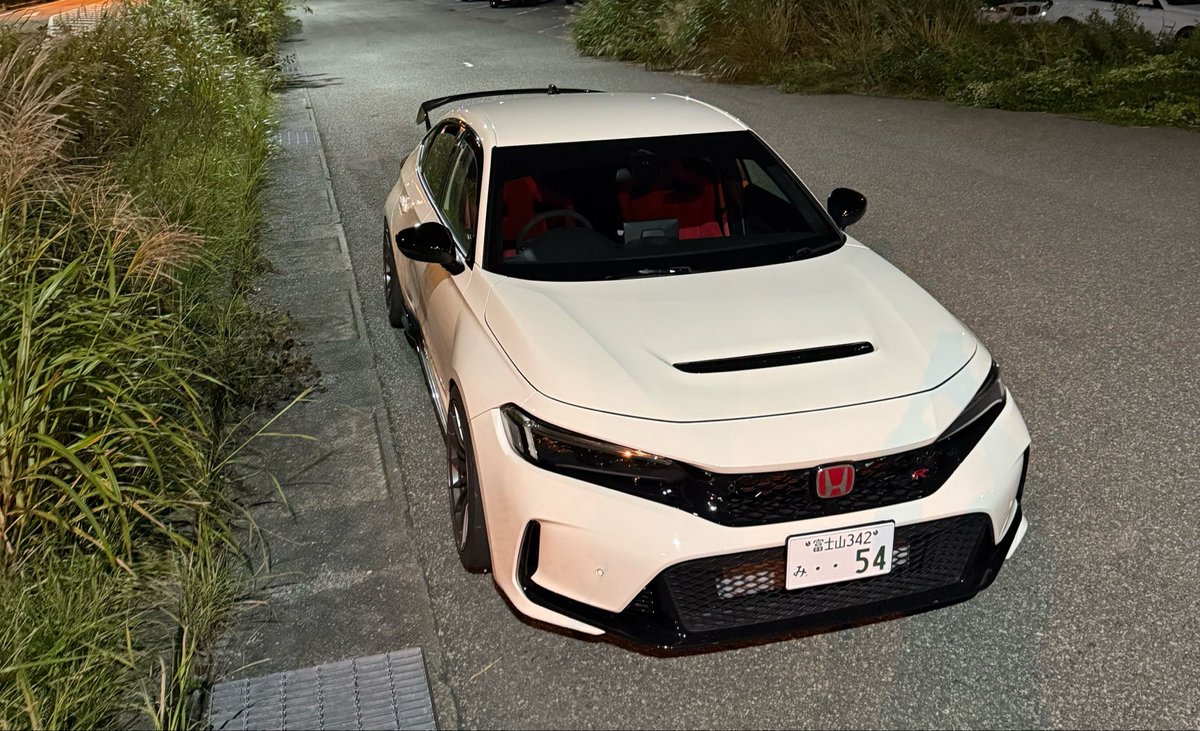MiniShinnosuke's tweet photo. コソコソ。 https://t.co/hof5D6qzrE