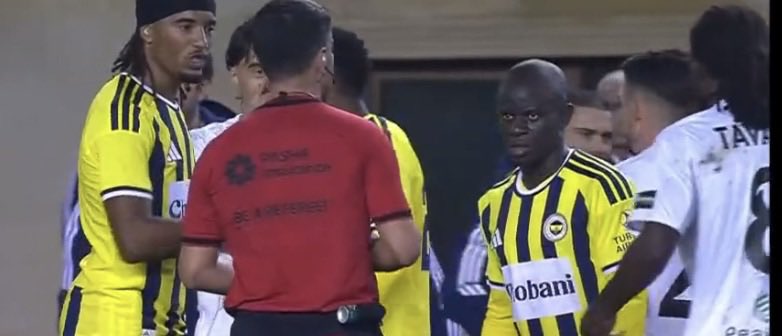 marcoyigitsio's tweet photo. @yessaykonocry Kante bile hakeme kurulmuş hahahahah https://t.co/HWNWjsUxtr