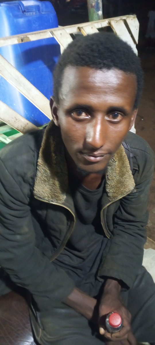 EkopaiD's tweet photo. He told me his name is yusuf kinyanjui machethe 23yrs from ymca village in nakuru  Kenya that he studied in jamhuri primary school &amp; spotlight secondary school his father name is Danson kinyanjui machette mother's name kaltum shathia her tel +254713614460 brothers name keisal https://t.co/o9Eh155uvh