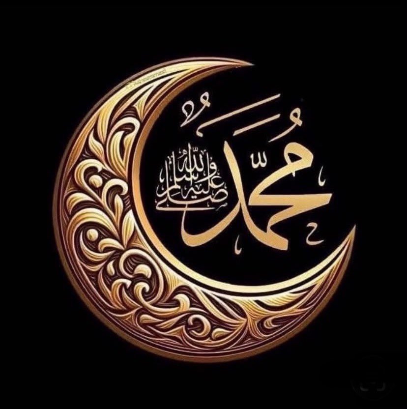 AsHelezon's tweet photo. Hz. Rasûlullah (sav.) şöyle buyurdu:

Biriniz yemek yediğinde: ALLAH'ım, bu yemeği bize bereketli kıl ve bize ondan daha iyisini yedir! desin!..

(Ebû Dâvûd, Eşribe : 21) https://t.co/Tl6lHlB4wo