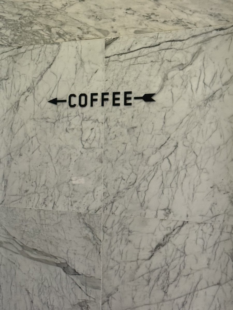 lesliebonci's tweet photo. Enjoying a few days in Minneapolis! You betcha caffeine, greens and art scene! #activeadvice #fuelsofengagement https://t.co/7GzitEr2qg