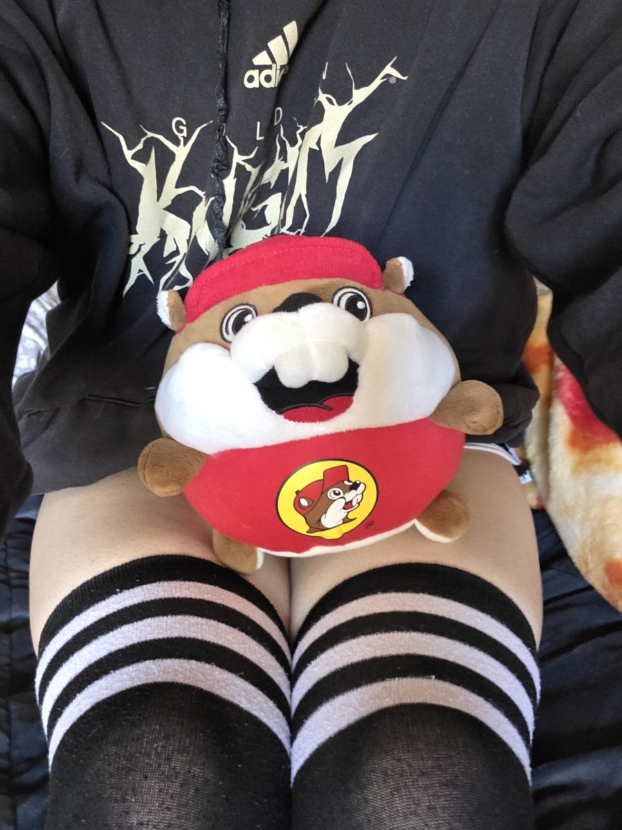 Oogabooooha's tweet photo. Me and my chud son Buzzball https://t.co/FMAXasgAHS