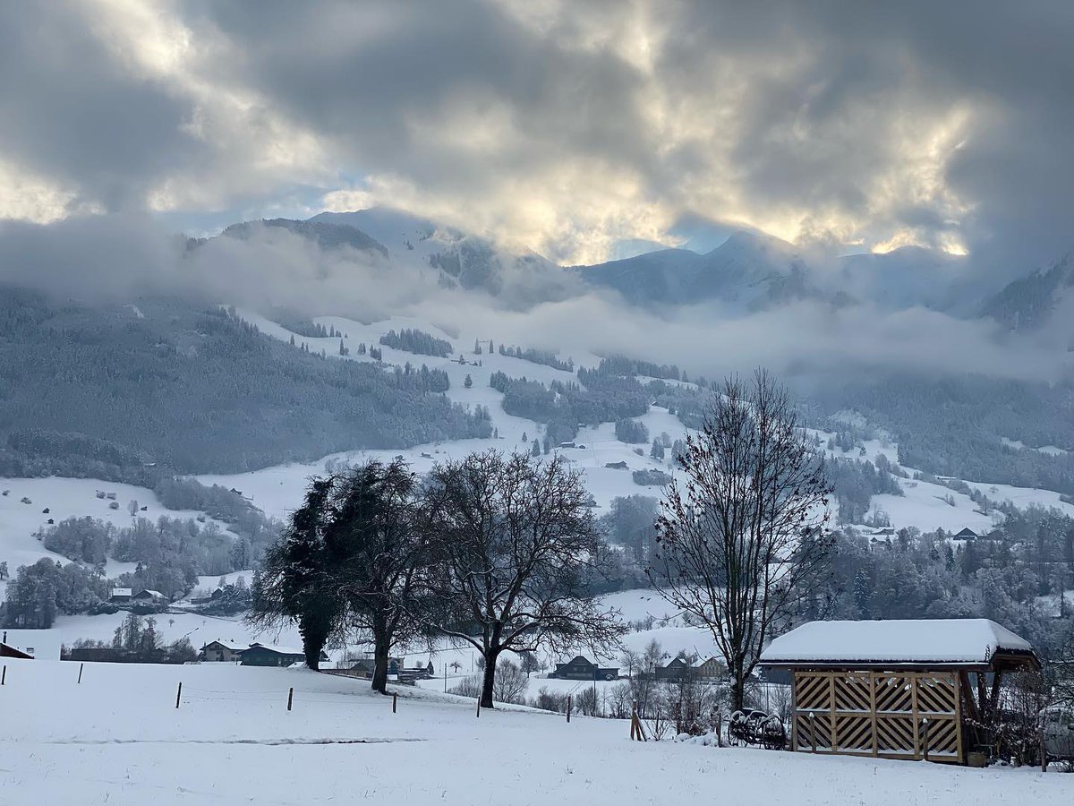Wagnergse's tweet photo. Herrlicher Spaziergang: niemand unterwegs, einfach die Ruhe genießen. https://t.co/PqRSlKCQ4f
