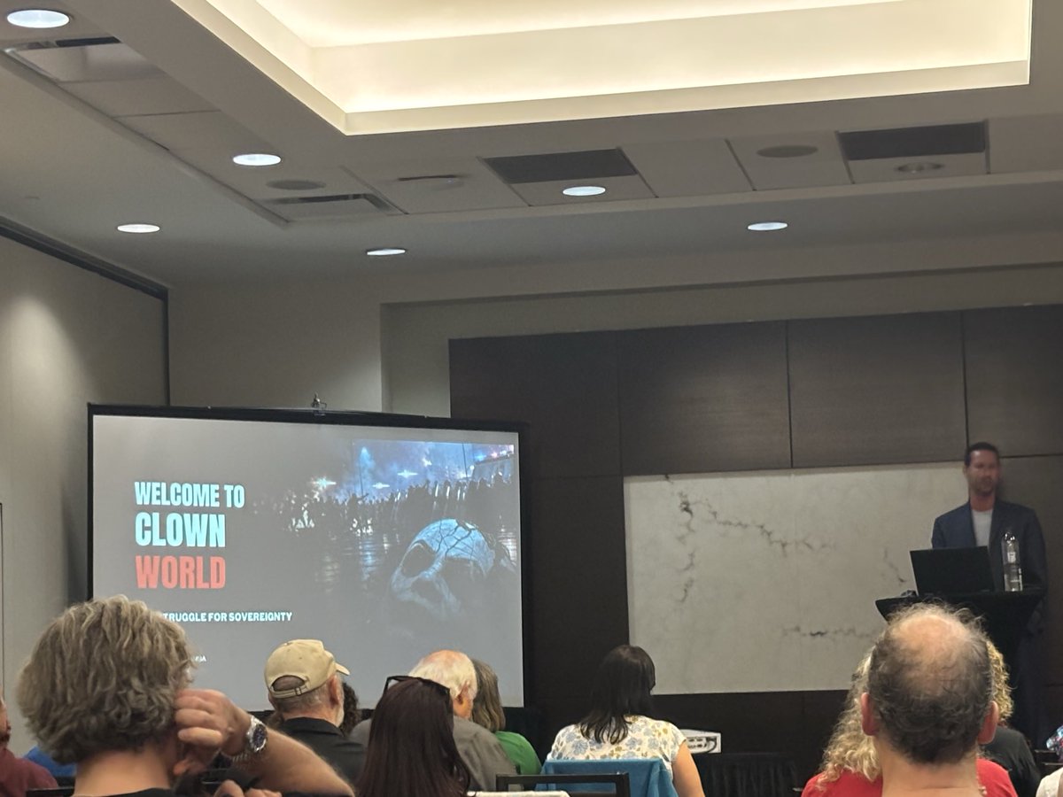 SunWeatherMan's tweet photo. Adrian talking about clown world now https://t.co/l3dGGHVSvu