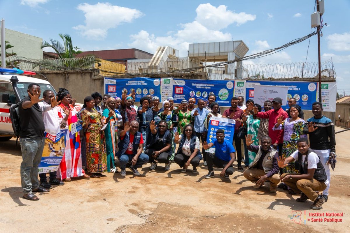 Insprdc's tweet photo. #RDC🇨🇩 | #RIPOSTE EBOLA : L’#INSP RENFORCE LES ENSEIGNANTS, ACTEURS CLÉS DE LA PRÉVENTION. 

📍 #Bunia, 3 octobre 2026. L’Institut National de Santé Publique (#INSP), Coordonnateur de la riposte, a sensibilisé plus de 30 enseignants des écoles kimbanguistes sur la Maladie à Virus Ebola.

🧪 Au cœur de cette session : signes d’alerte, modes de transmission et mesures de prévention, pour renforcer la détection précoce et limiter les risques de propagation en milieu scolaire.

Au quotidien, les enseignants sont en contact avec de nombreux élèves. Les outiller en connaissances et en bonnes pratiques, c’est renforcer leur protection et leur capacité à contribuer à la surveillance communautaire et à la protection des enfants.

➡️ Une riposte efficace repose aussi sur une communauté informée, vigilante et engagée.

#RDC #INSP #Ebola #StopEbola #Bunia #SantéPublique
@Presidence_RDC @MinSanteRDC @OMSRDCONGO @UNICEFDRC @fhi360 @AfricaCDC @SANRU_asbl