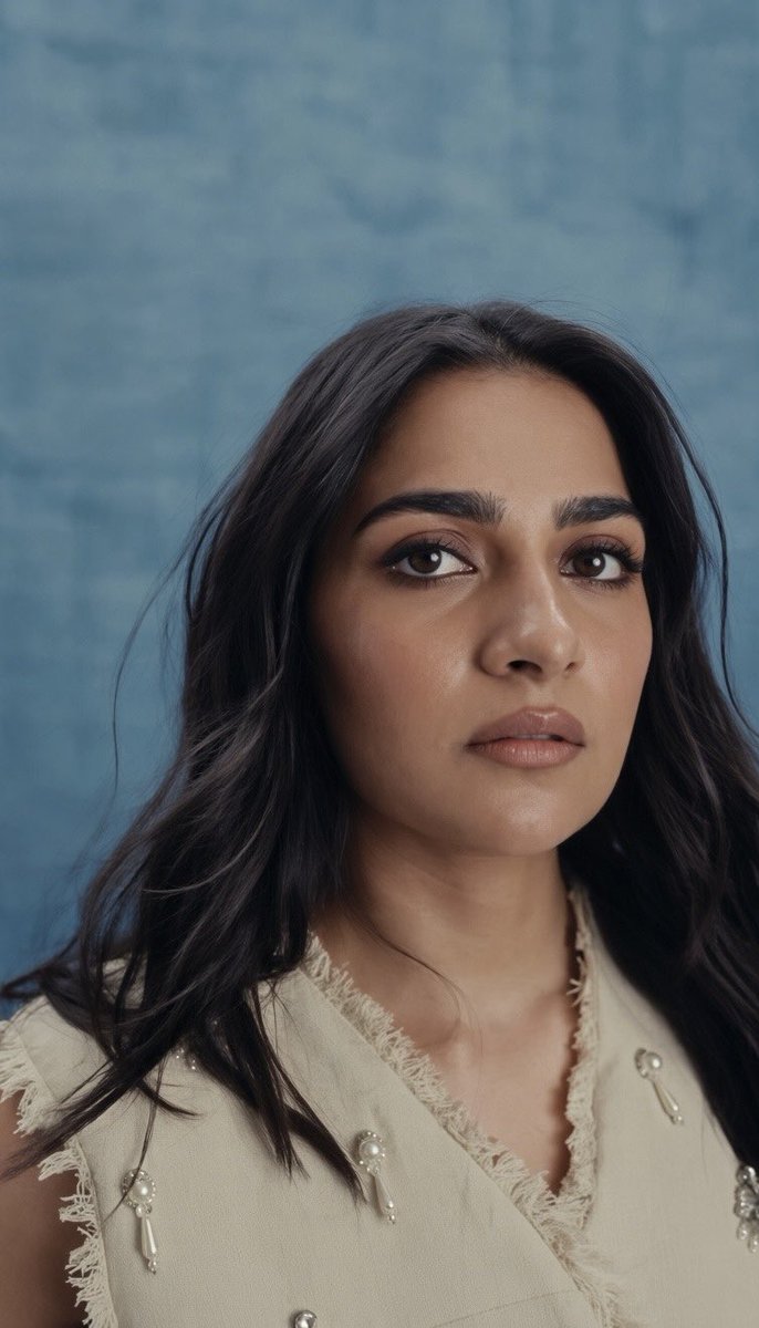 rusher_evil's tweet photo. What a Lady💅

Rukmini Vasanth 🥵 https://t.co/2NIvm8CMQ4