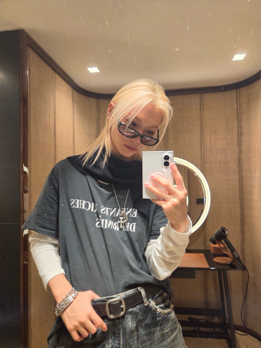 nenadefeIix's tweet photo. SERVING CUNT ASFFFFFF https://t.co/f5PlQaO8oQ
